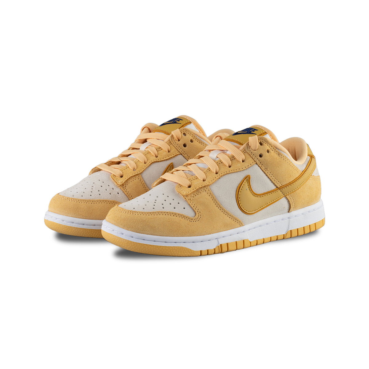 Nike - W Dunk Low LX (Celestial Gold/Wheat Gold-Sail) – amongst