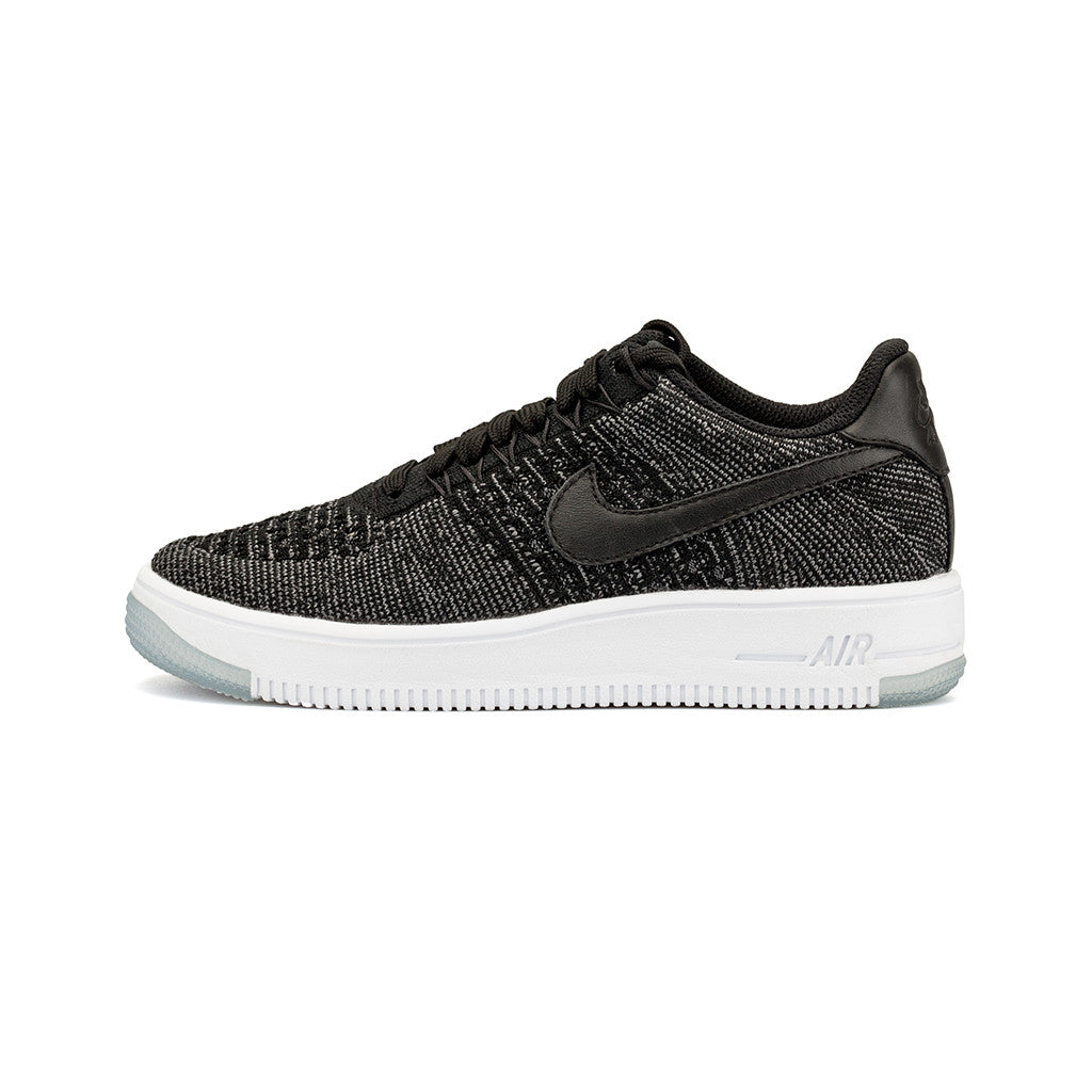 Nike W AF1 Flyknit Low Black Black White amongst few