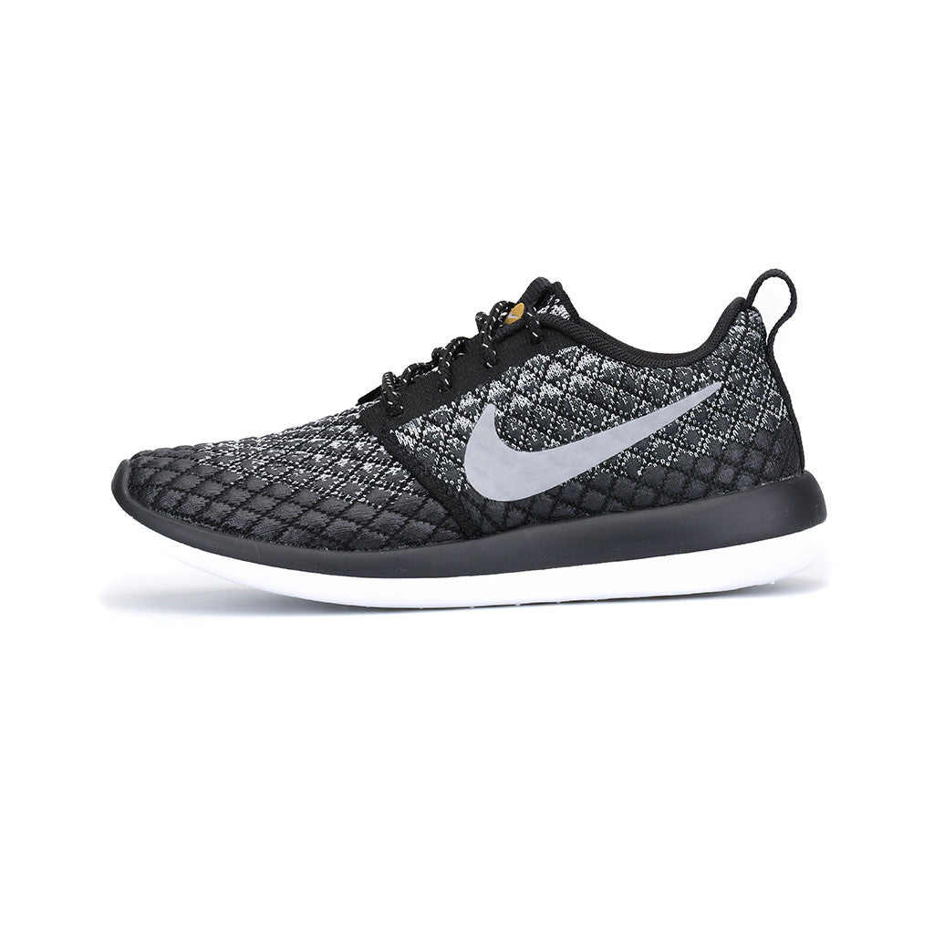 Nike w roshe top two flyknit 365