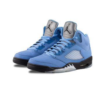 Air Jordan 5 Retro SE (University Blue/Black-White) – amongst few