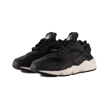 Air huarache off outlet white black